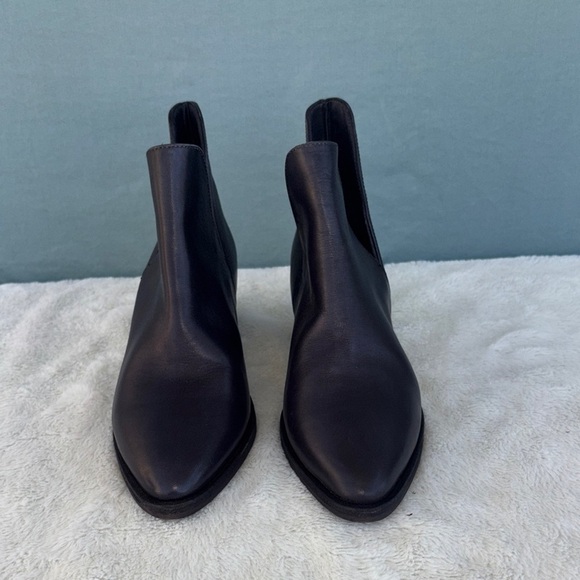 EUC Free People Black Chelsea Ankle Boots with Pointed Toe EU 36 Leather Western - Picture 1 of 10